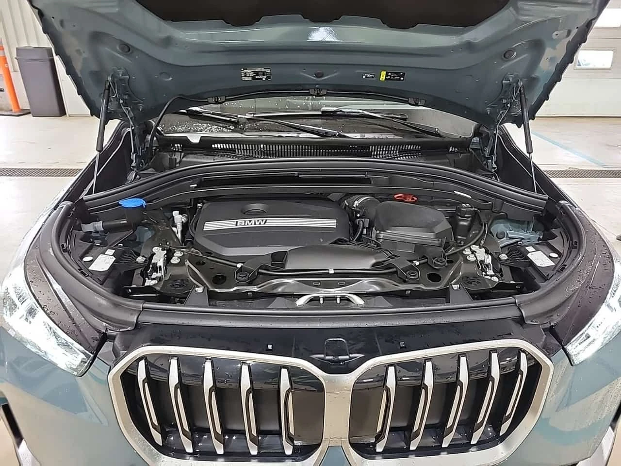 BMW X1 XDRIVE28I| PANORAMA| LANE ASSIST| CARFAX| , снимка 16 - Автомобили и джипове - 53997396