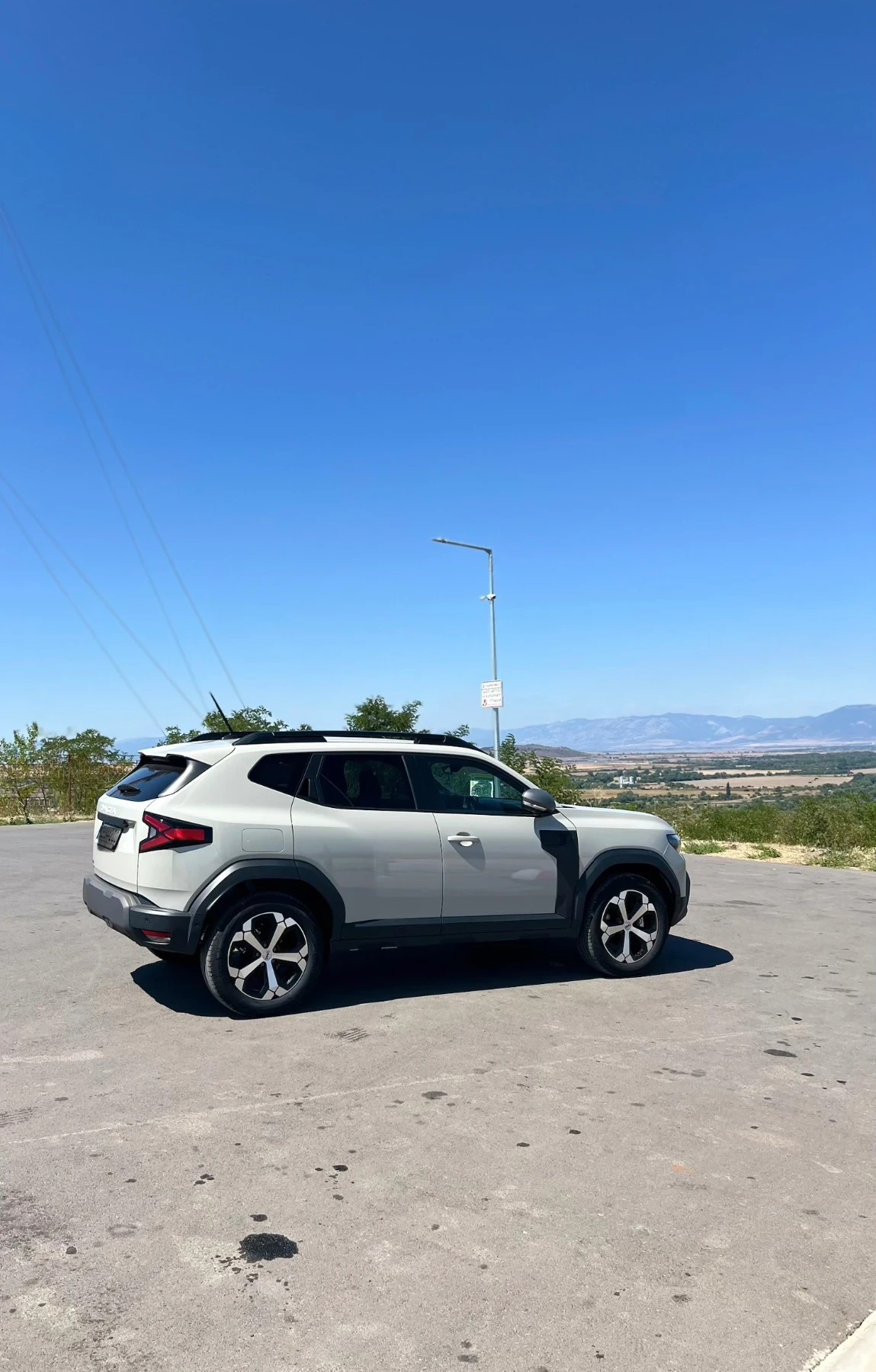 Dacia Duster Journey FULL HYBRID 140, снимка 1 - Автомобили и джипове - 54165133