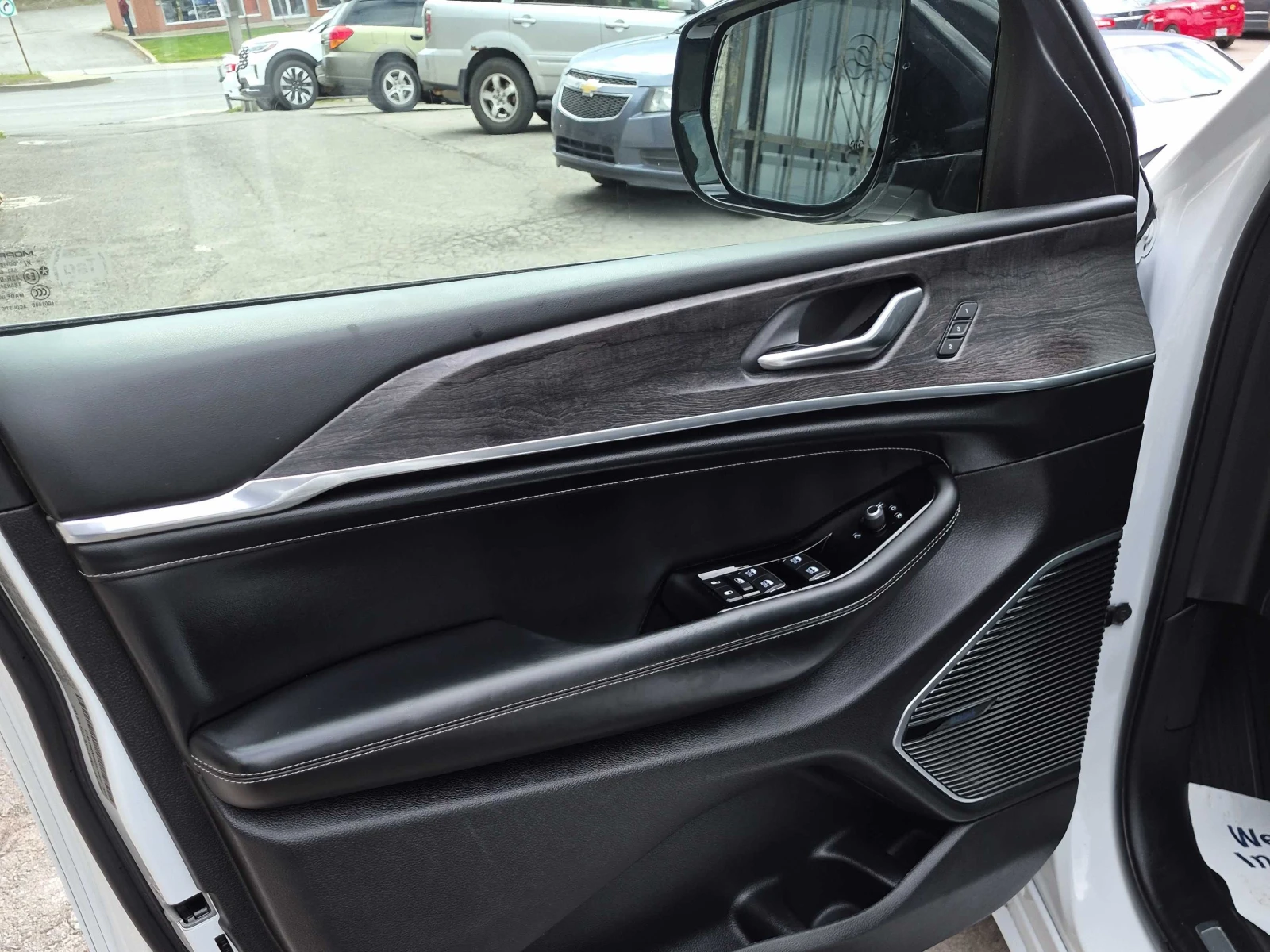 Jeep Grand cherokee 4XE * OVERLAND * 2.0 HYBRID * CARFAX *  | Mobile.bg � ����������� 6