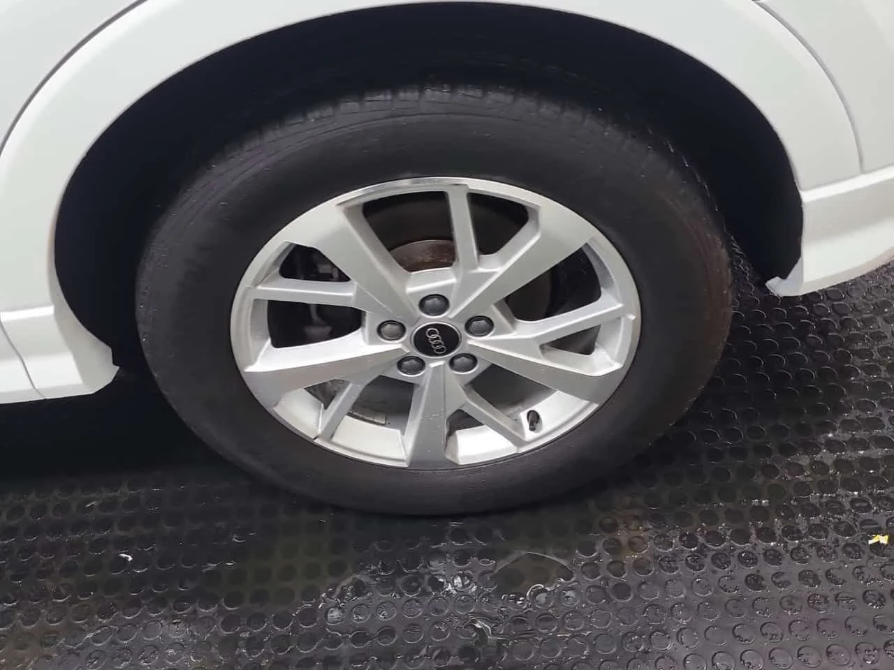Audi Q3 Komfort /CAMERA/ПОДГРЕВИ, снимка 7 - Автомобили и джипове - 54706634