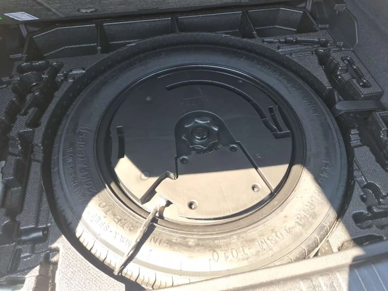 Audi Q3 Komfort /CAMERA/ПОДГРЕВИ, снимка 10 - Автомобили и джипове - 54706634