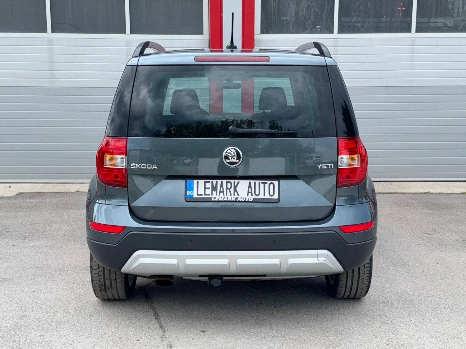 Skoda Yeti 1.2I AUTOMATIK DSG KEY LESS NAVI 360KAMERA EVRO 6B, снимка 10 - Автомобили и джипове - 54753119