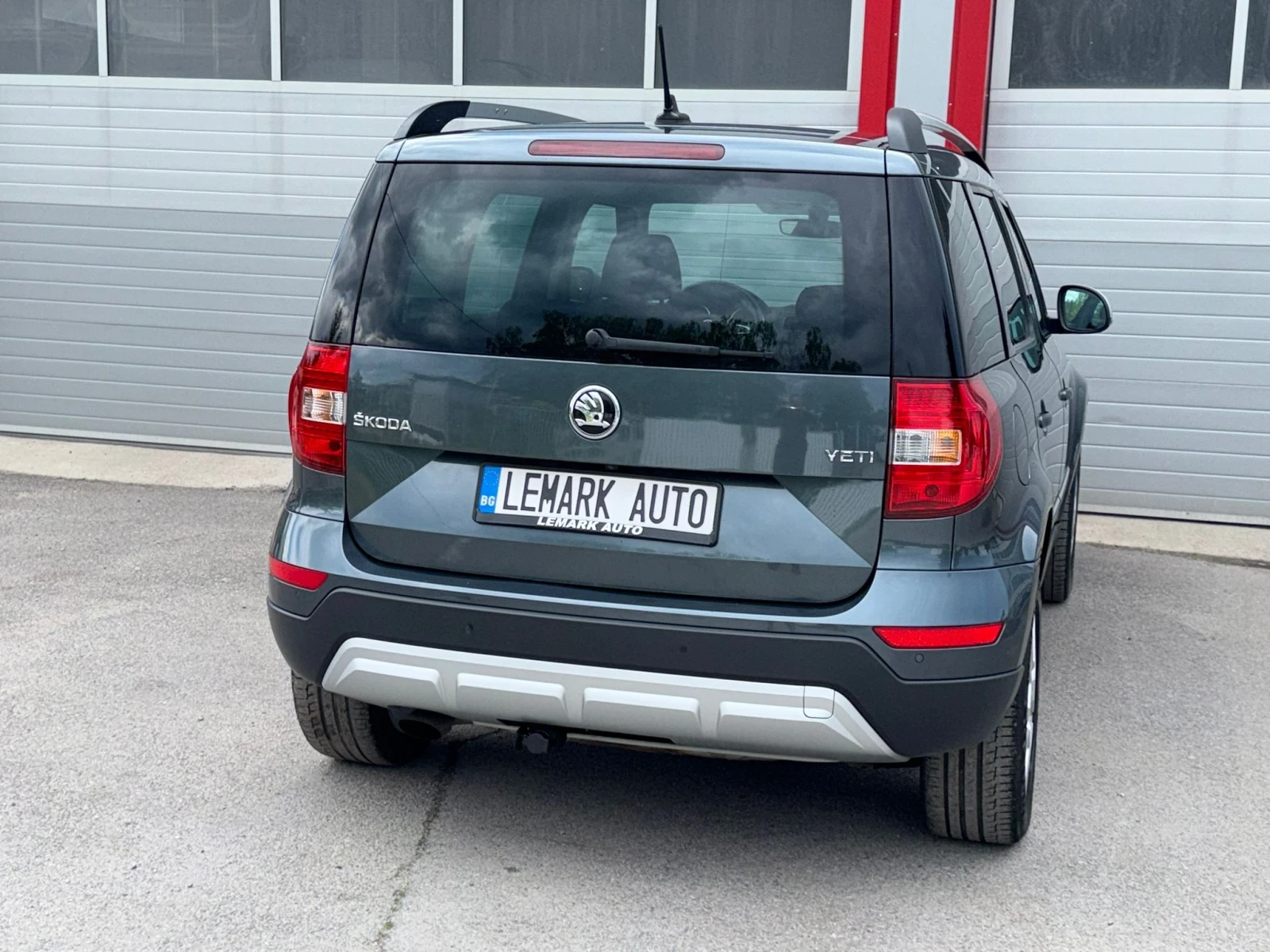Skoda Yeti 1.2I AUTOMATIK DSG KEY LESS NAVI 360KAMERA EVRO 6B, снимка 8 - Автомобили и джипове - 54753119