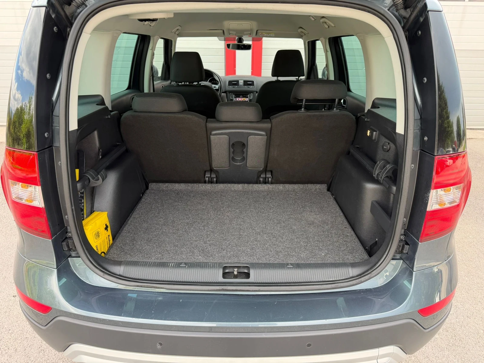 Skoda Yeti 1.2I AUTOMATIK DSG KEY LESS NAVI 360KAMERA EVRO 6B, снимка 11 - Автомобили и джипове - 54753119