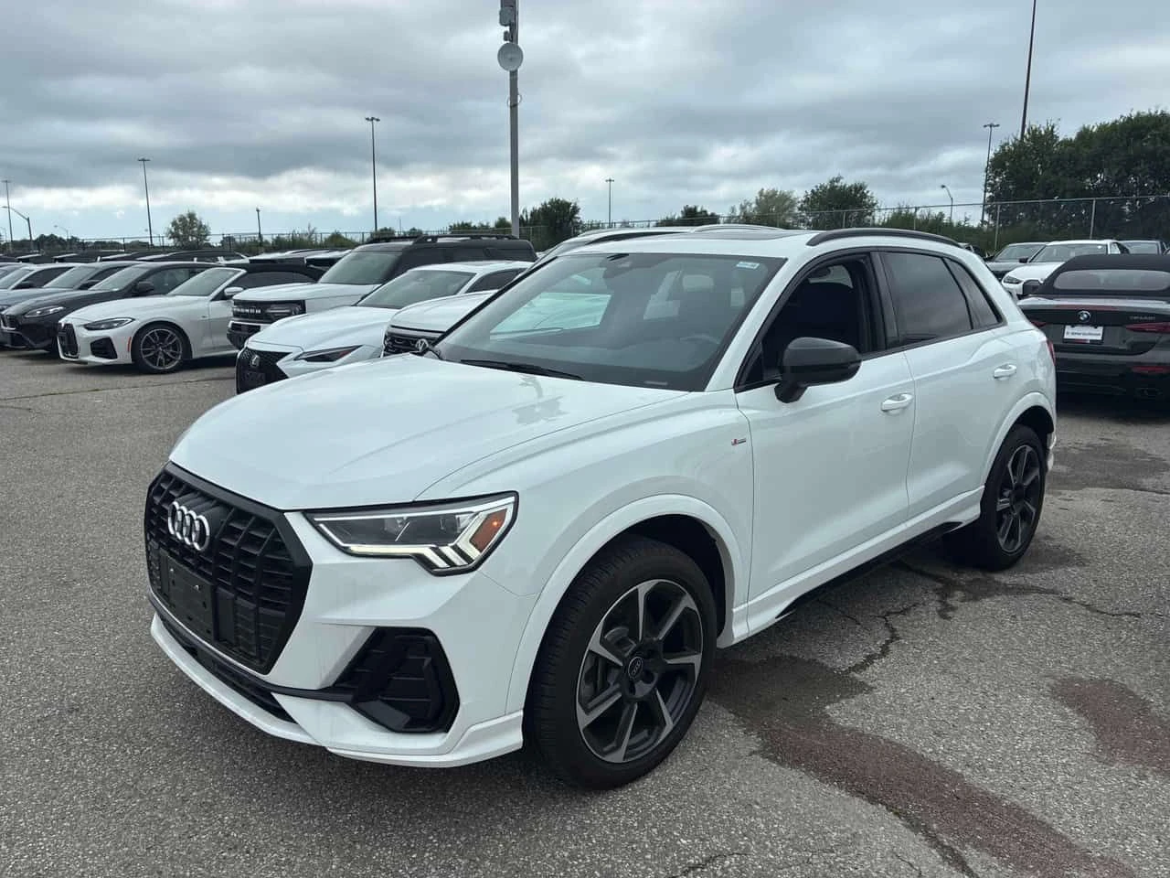 Audi Q3 Technik/ПАНОРАМА/ДИСТРОНИК/360