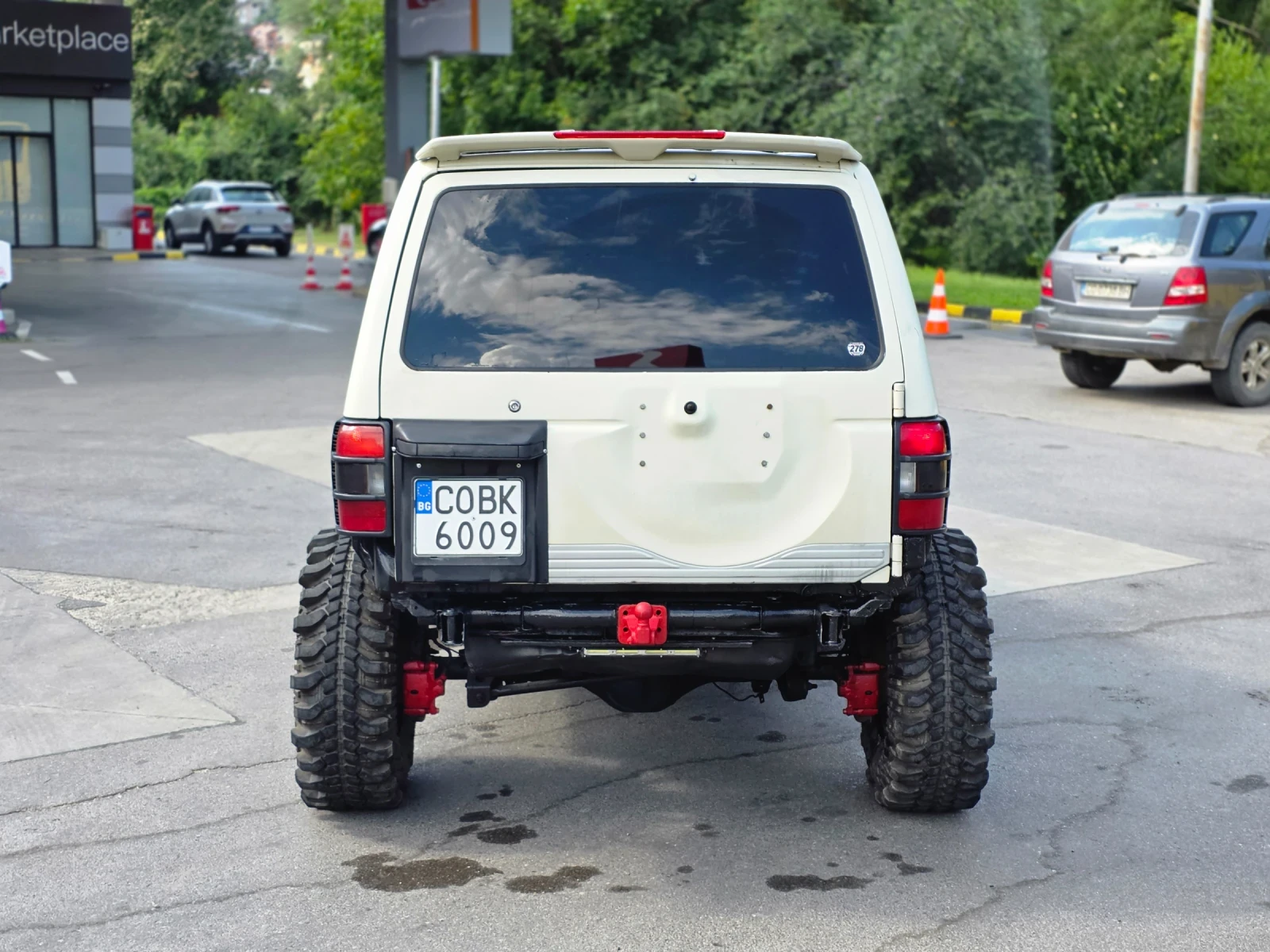 Mitsubishi Pajero 1.9 TDI, снимка 5 - Автомобили и джипове - 55607842