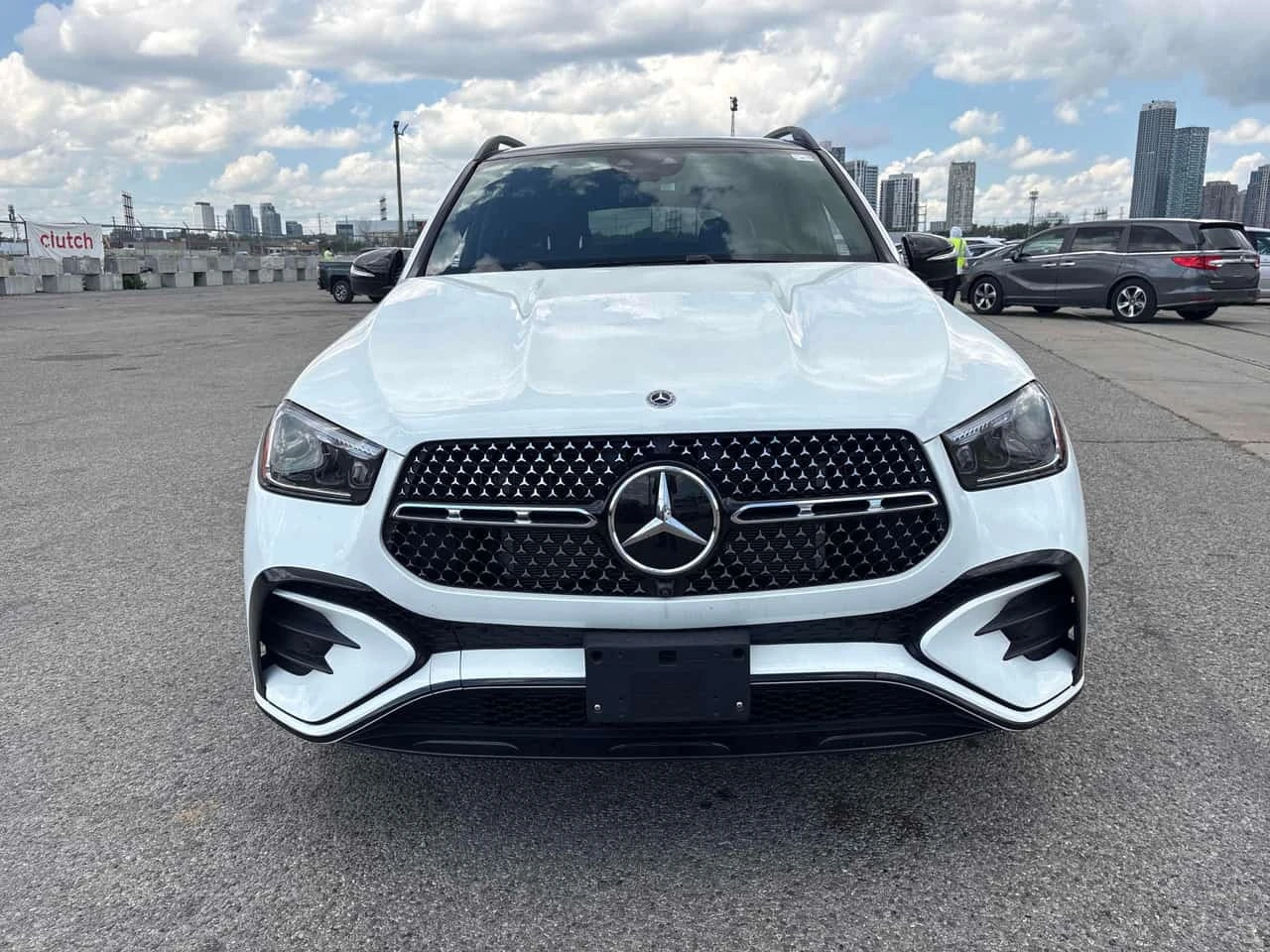 Mercedes-Benz GLE 450e 4MATIC / 360 / DIS / HUD / BURMESTER / CARFAX, снимка 6 - Автомобили и джипове - 55735214