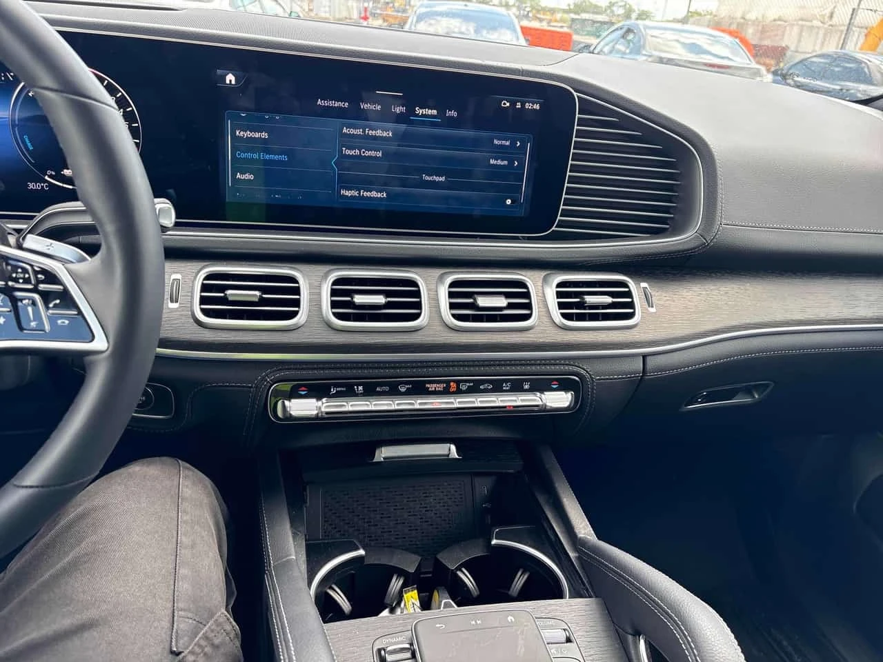 Mercedes-Benz GLE 450e 4MATIC / 360 / DIS / HUD / BURMESTER / CARFAX, снимка 9 - Автомобили и джипове - 55735214