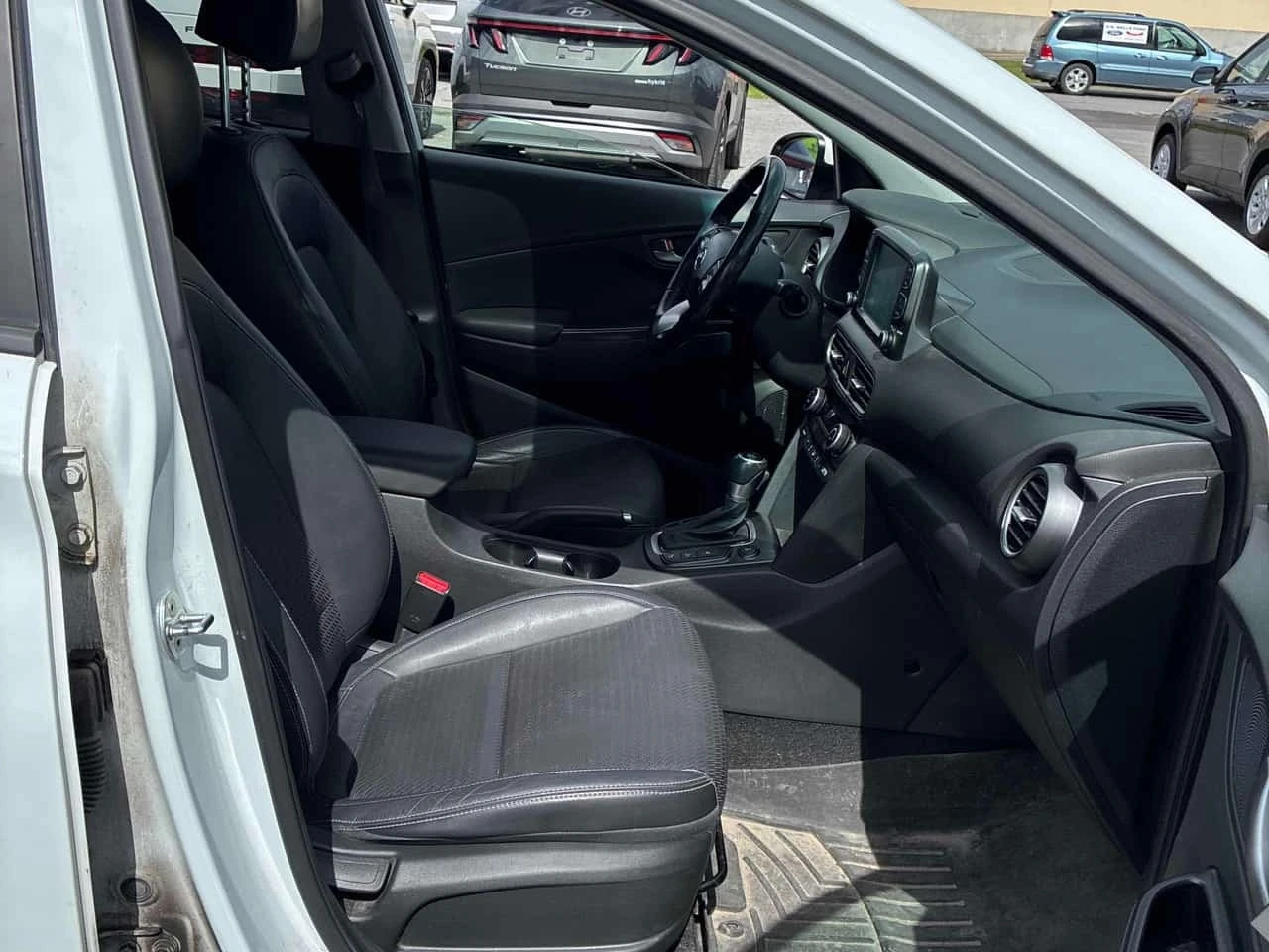 Hyundai Kona ULTIMATE * ГЛАВНО ПРЕДСТАВИТЕЛСТВО НА HYUNDAI* , снимка 15 - Автомобили и джипове - 55737561