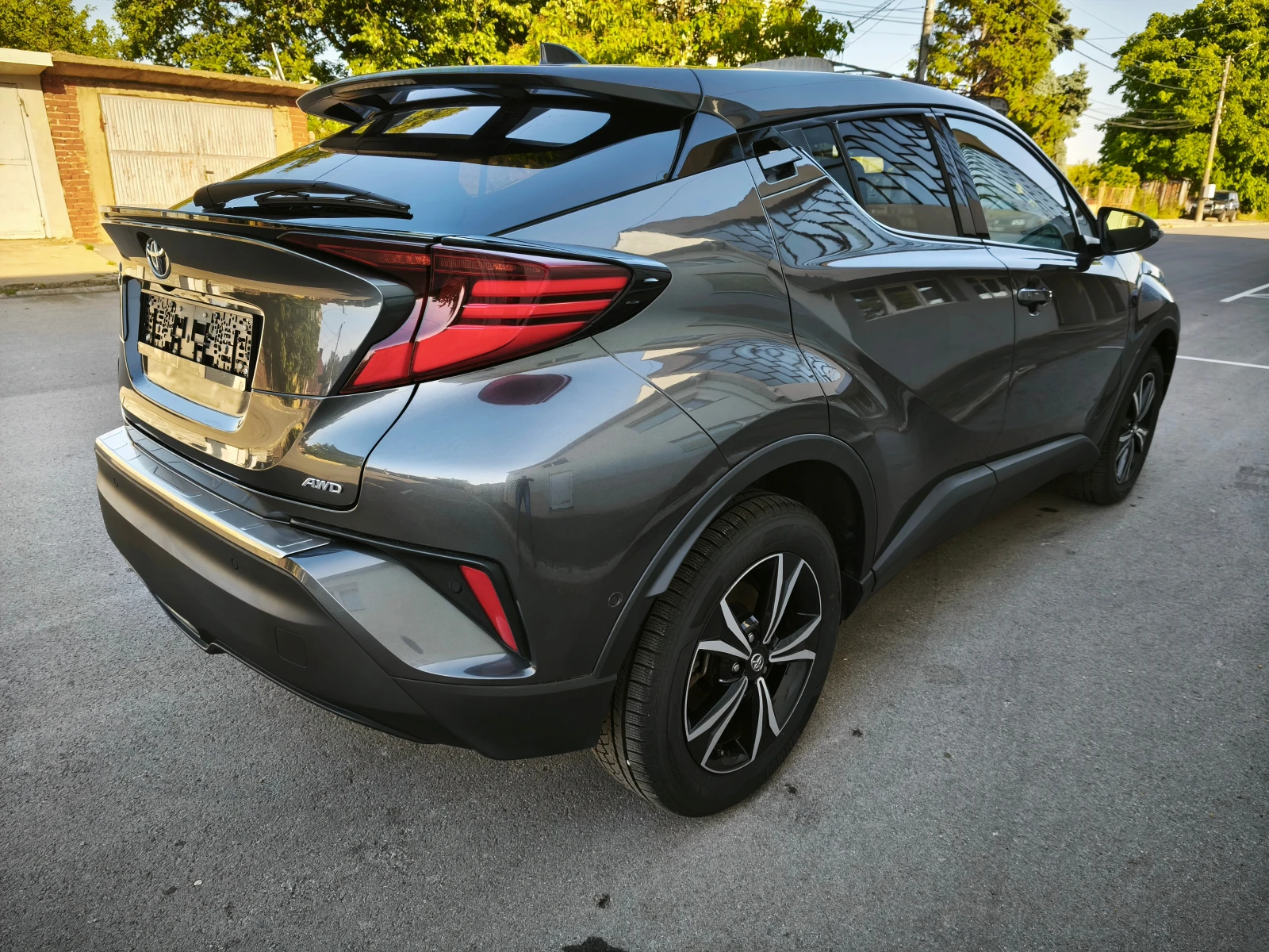 Toyota C-HR 1.2i /4x4/FACELIFT/Гаранция/, снимка 5 - Автомобили и джипове - 55739213