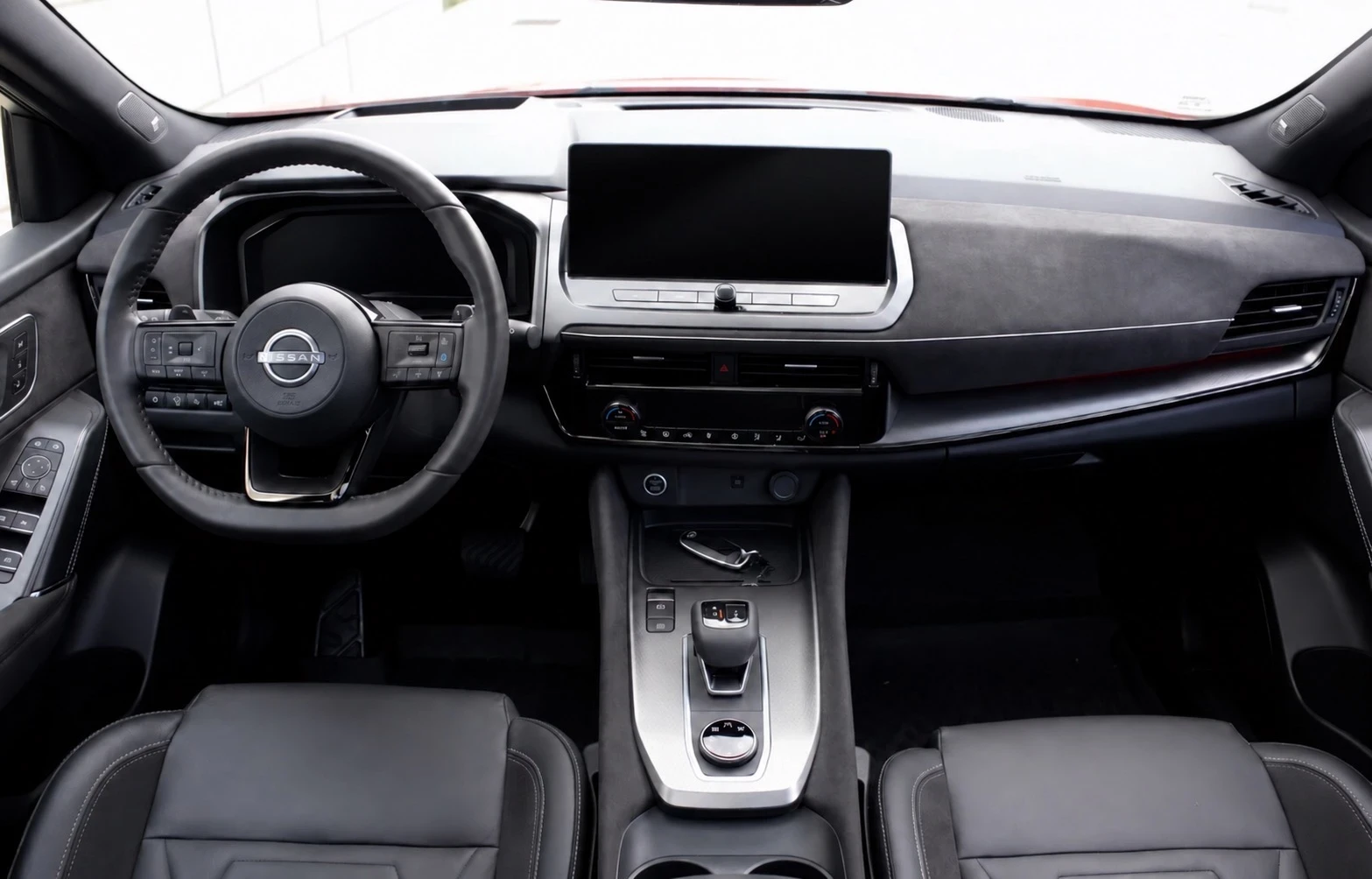 Nissan Qashqai Tekna 1.3 DIG-T Mild Hybrid 158HP Automatic 4x4, снимка 7 - Автомобили и джипове - 56230863