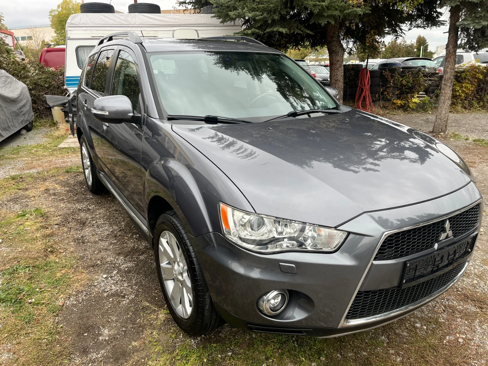 Mitsubishi Outlander 2.4 фейслифт 4х4, снимка 2 - Автомобили и джипове - 56738045