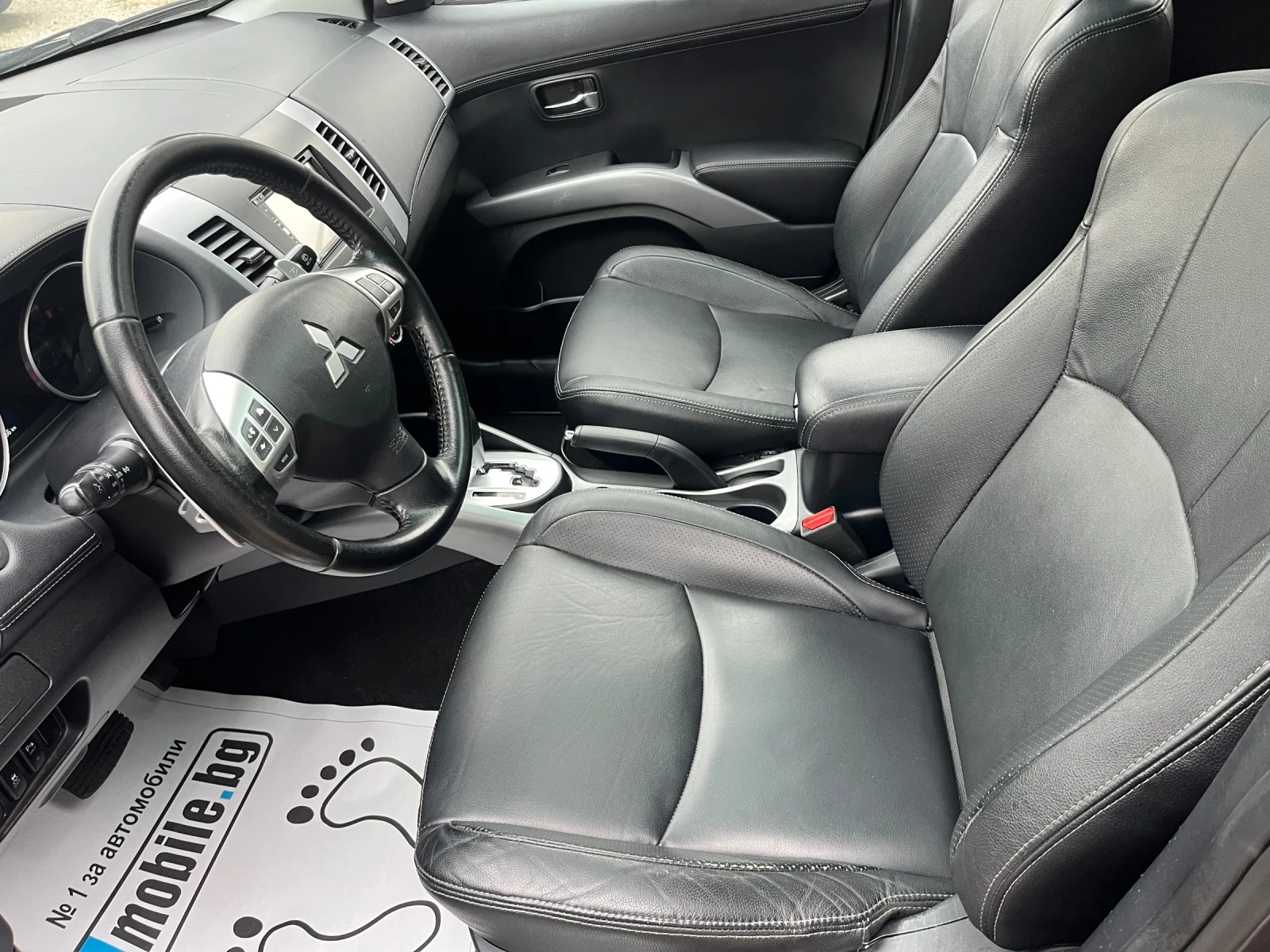 Mitsubishi Outlander 2.4 фейслифт 4х4, снимка 8 - Автомобили и джипове - 56738045