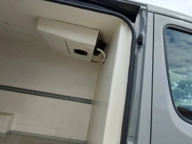 Mercedes-Benz 313, снимка 11