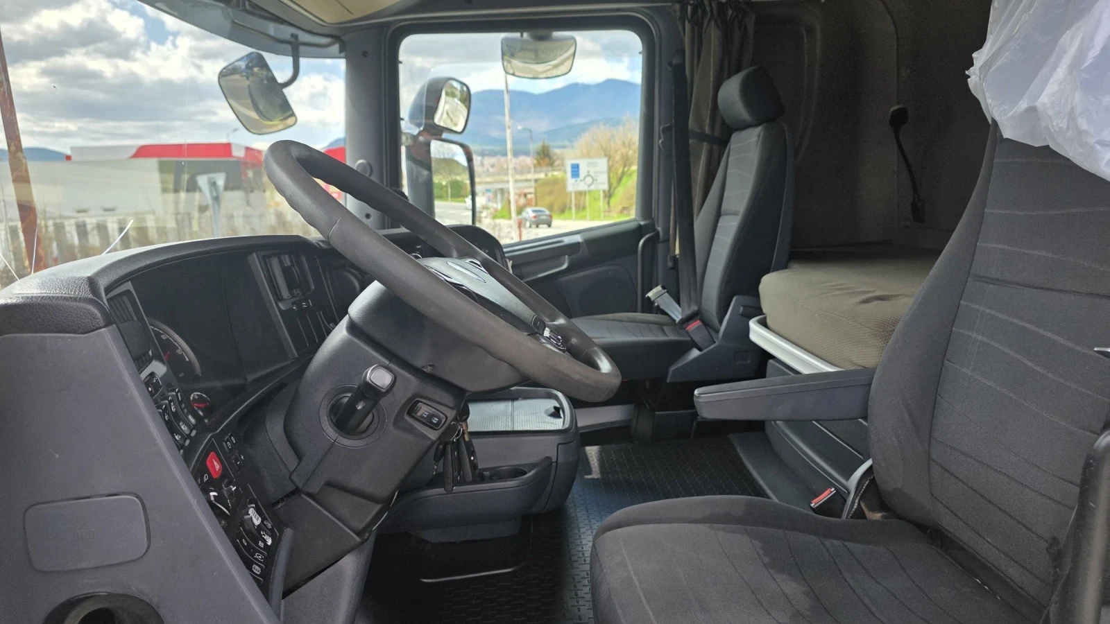 Scania R 560 EURO 6 6X2 | Mobile.bg � ����������� 10