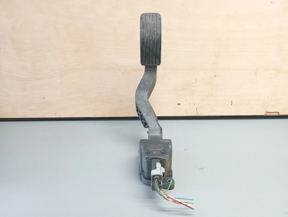 . ,  4 1.6 | Mobile.bg   1