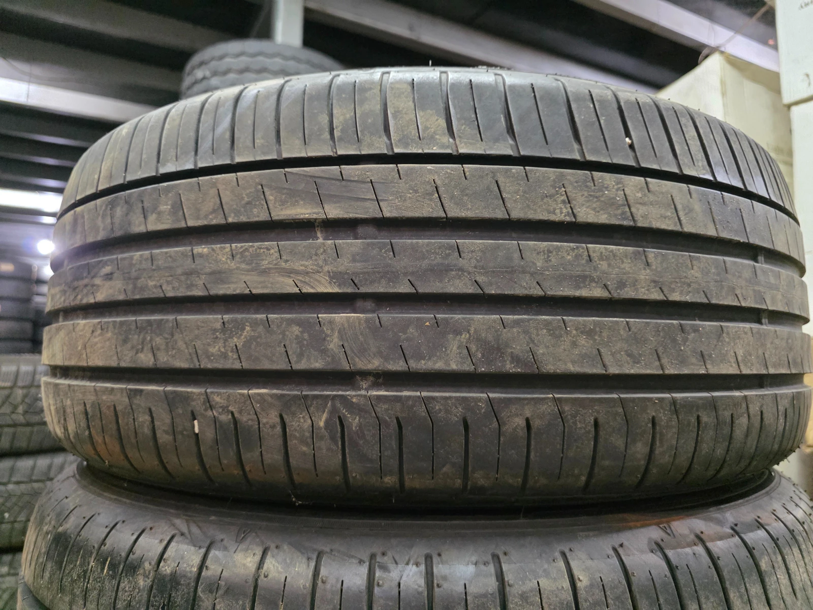 Гуми Летни 225/55R16, снимка 4 - Гуми и джанти - 55477736