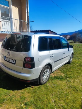 VW Touran 2.0, снимка 2
