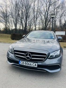 Mercedes-Benz E 220, снимка 1