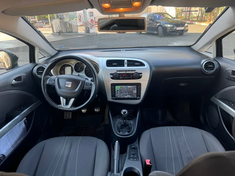 Seat Leon 1.6 TDI 105 коня ЛИЗИНГ, снимка 7 - Автомобили и джипове - 47356481