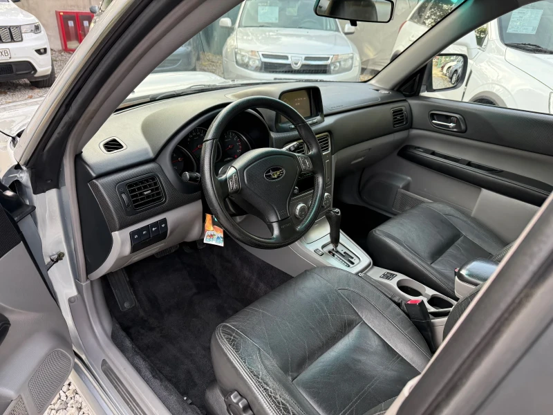 Subaru Forester 2.5XT AWD 133000км.! АВТОМАТИК - НАВИГАЦИЯ , снимка 9 - Автомобили и джипове - 47631083