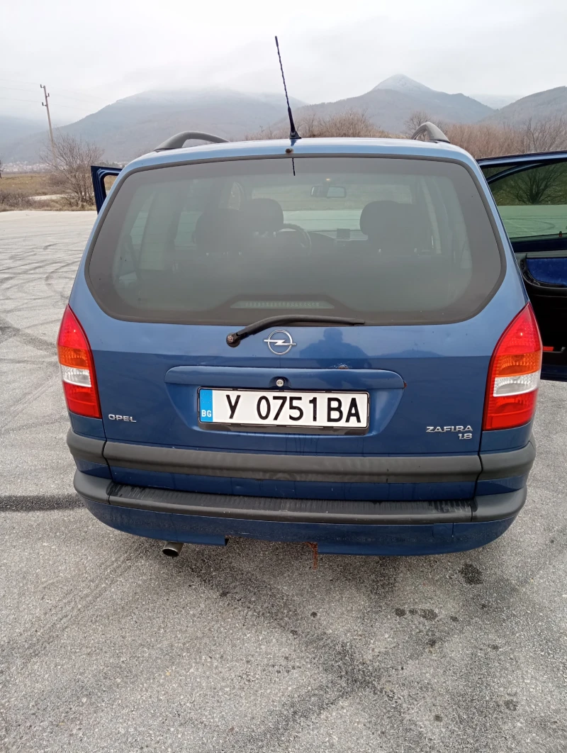 Opel Zafira, снимка 9 - Автомобили и джипове - 48347790