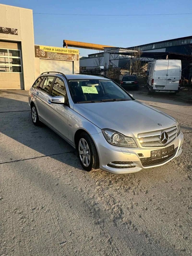 Mercedes-Benz C 220 Лизинг автоматик 2.2 Дизел Фейслифт 2012 170, снимка 3 - Автомобили и джипове - 49557123