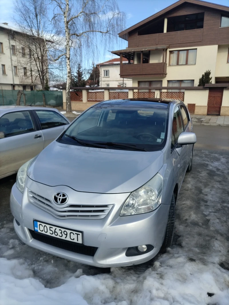 Toyota Verso, снимка 1 - Автомобили и джипове - 48930518