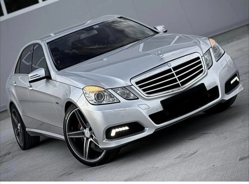 Mercedes-Benz E 350 CDI, снимка 1 - Автомобили и джипове - 49377750