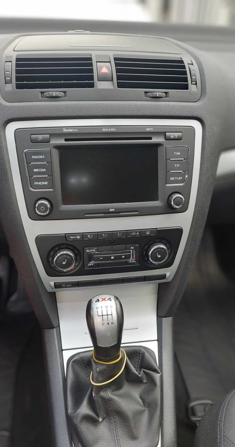 Skoda Octavia Scout, снимка 3 - Автомобили и джипове - 52386101