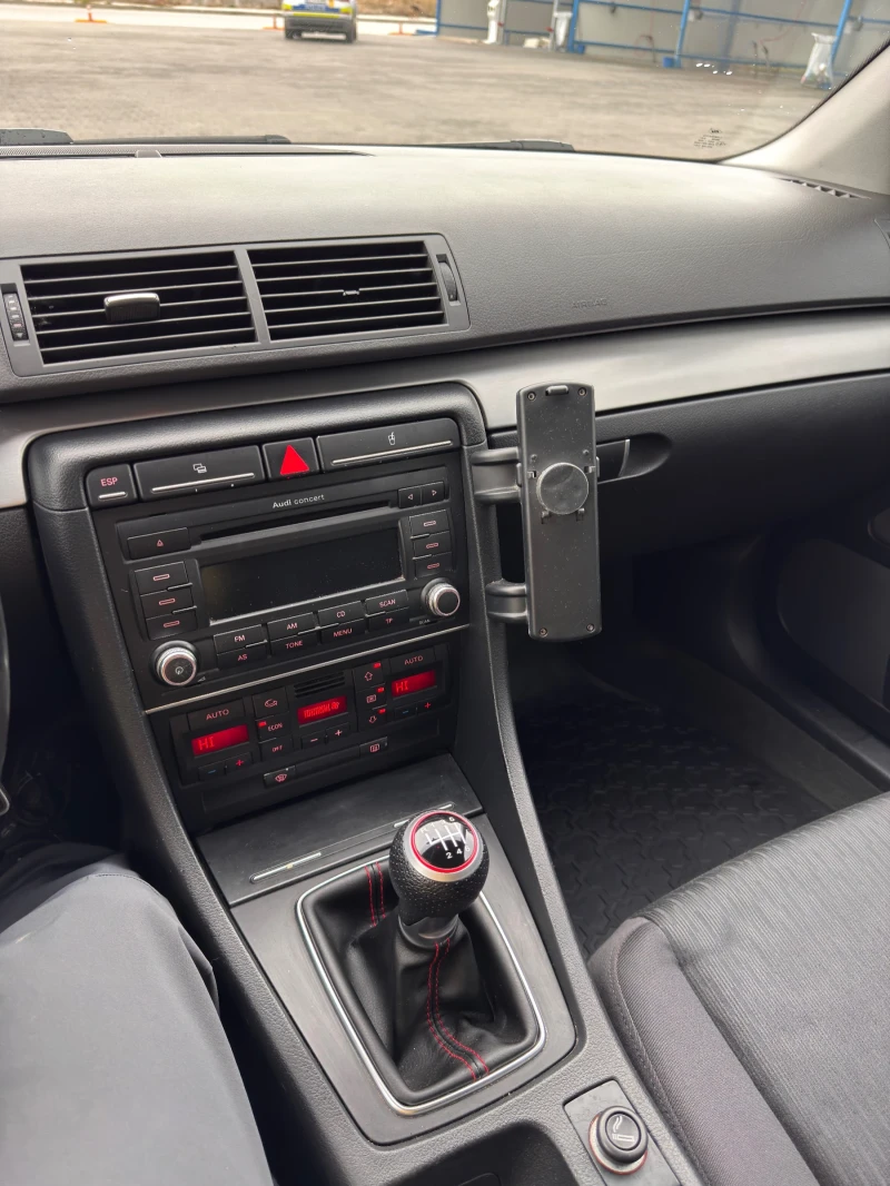 Audi A4 2.0 TDI BPW, снимка 10 - Автомобили и джипове - 52048154