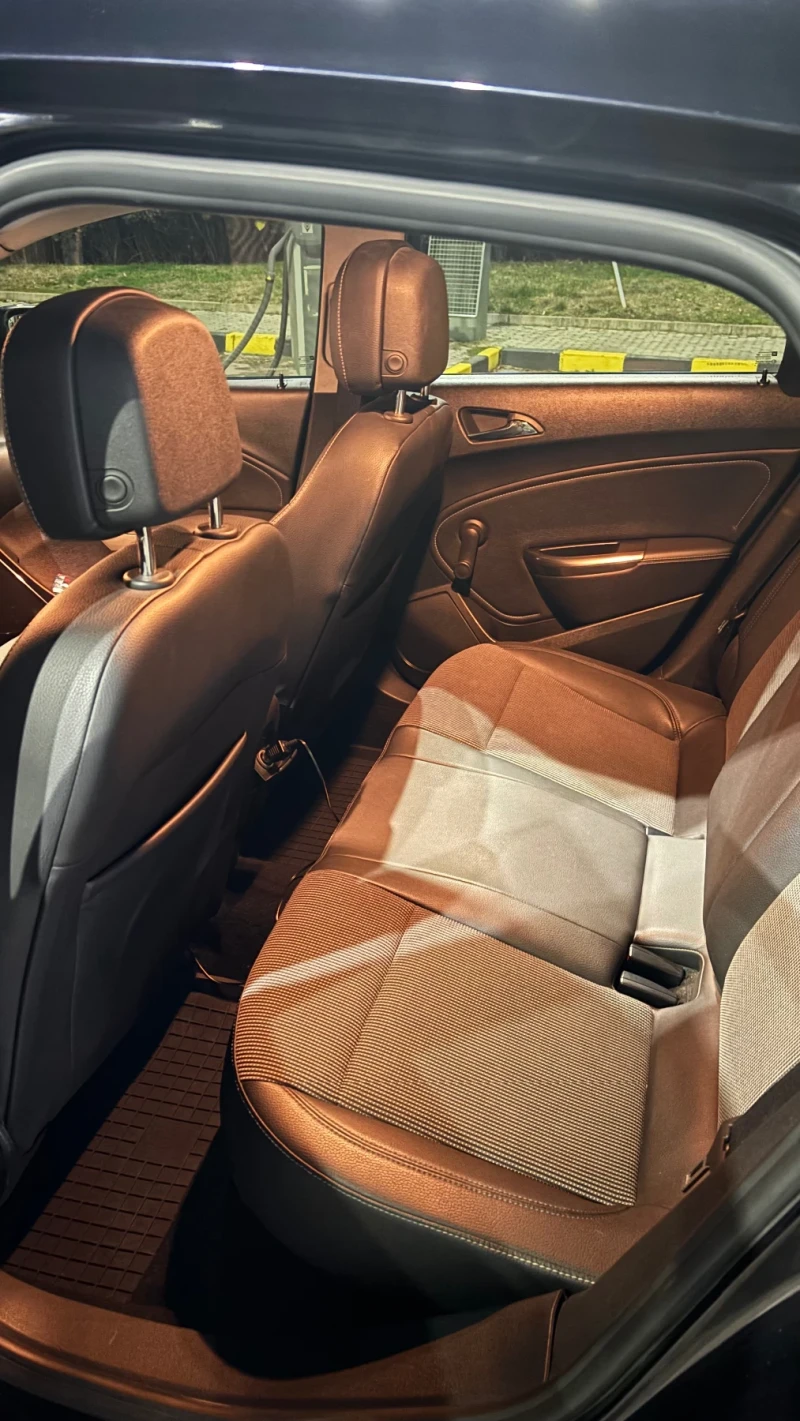 Opel Astra, снимка 8 - Автомобили и джипове - 52416597