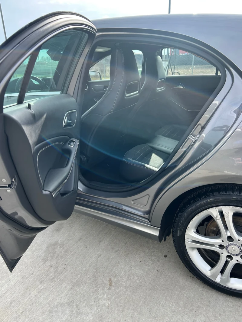 Mercedes-Benz A 160 1.6CDI/2014-194000km, снимка 11 - Автомобили и джипове - 53122369