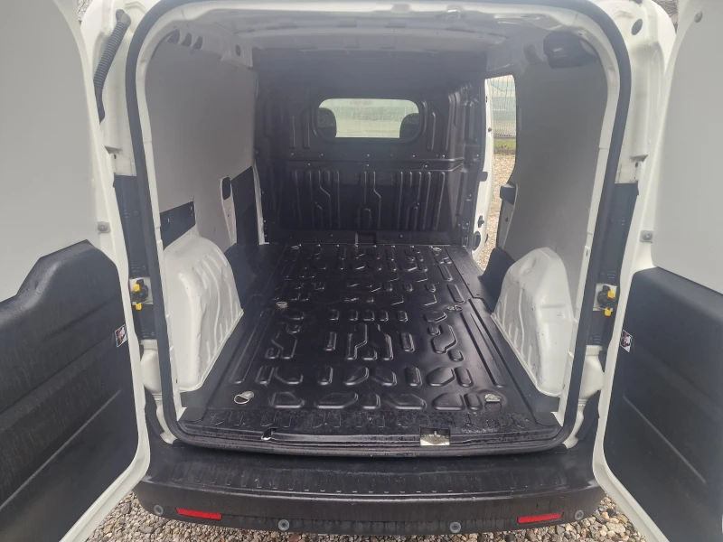 Fiat Doblo 1.6 Mjet Maxi, снимка 13 - Автомобили и джипове - 53223633