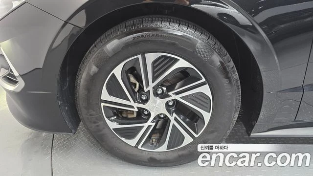 Hyundai Sonata, снимка 5 - Автомобили и джипове - 55847890