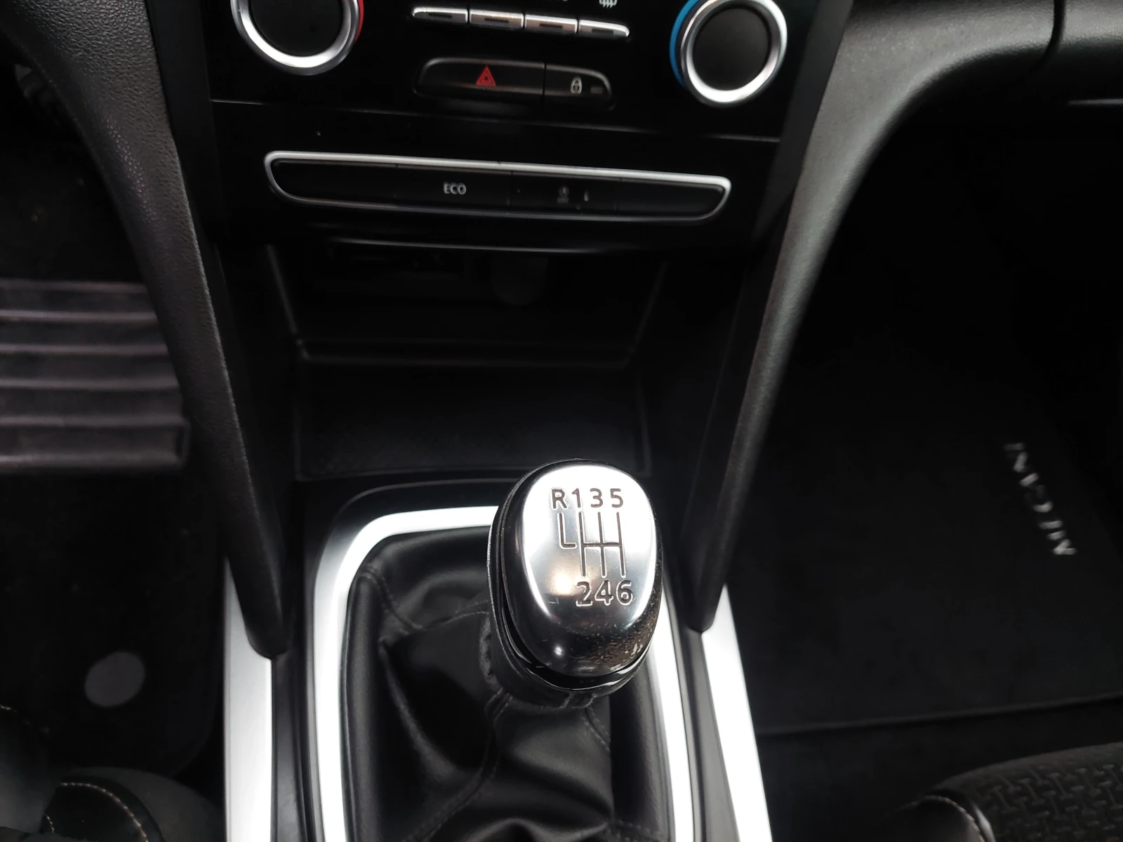 Renault Megane 1, 5dci 110ps NAVI | Mobile.bg   12