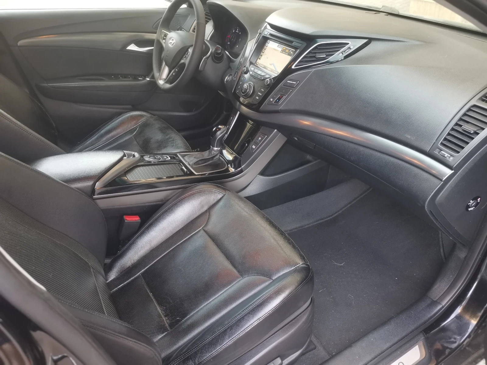 Hyundai I40 1.7Premium Swiss | Mobile.bg   14