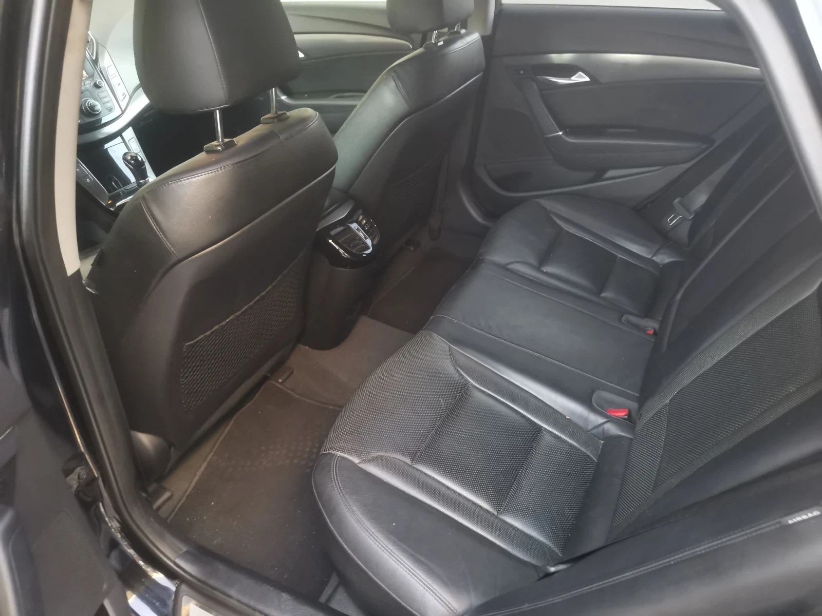 Hyundai I40 1.7Premium Swiss | Mobile.bg   11