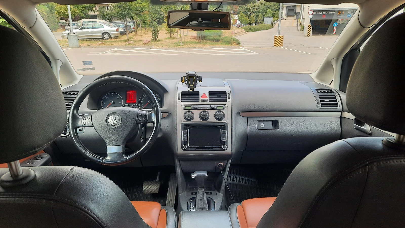 VW Touran  - изображение 8