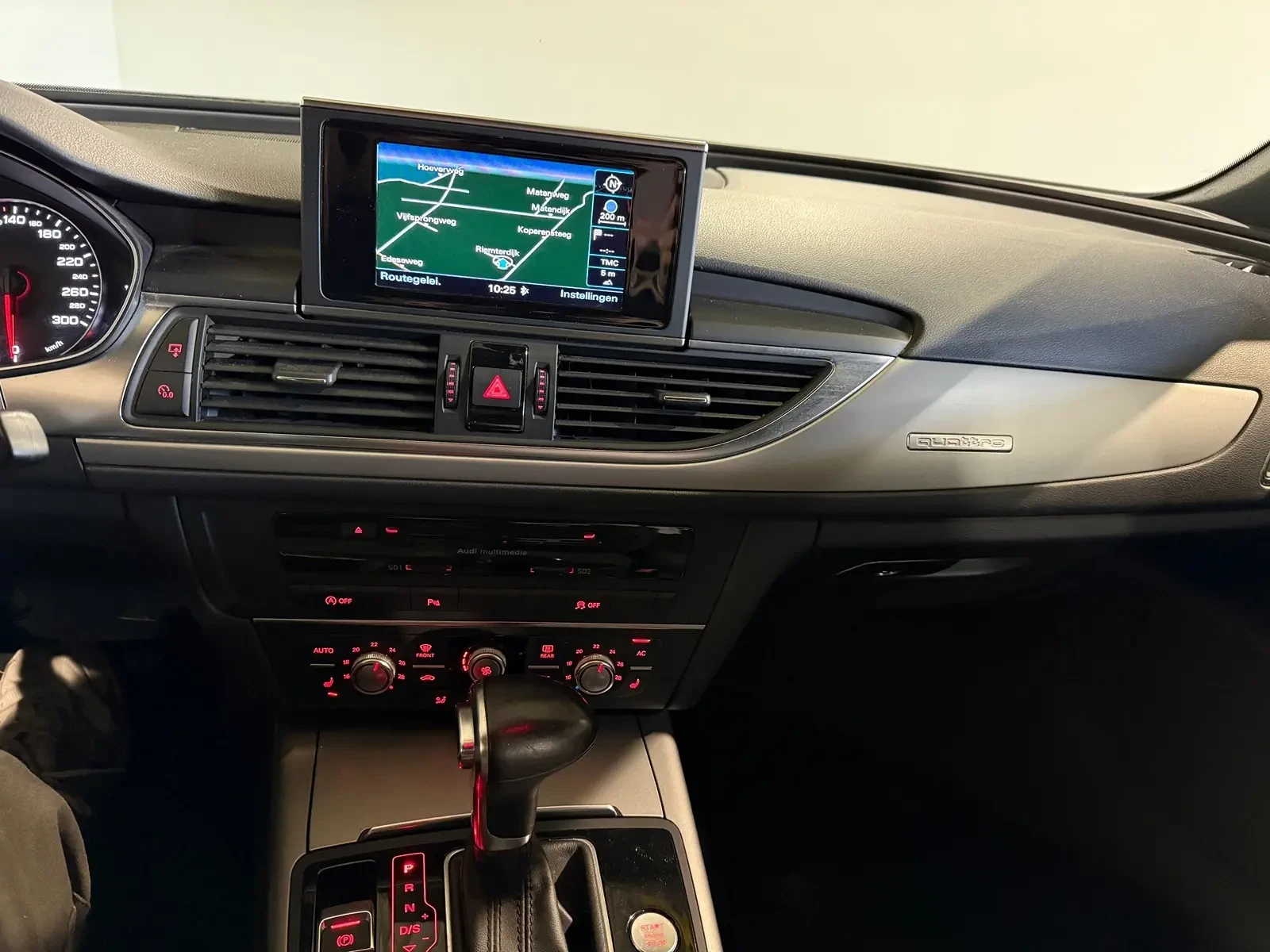 Audi A6 2.8FSI Quattro  - изображение 10