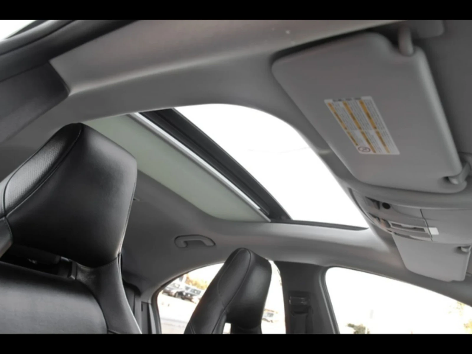 Mercedes-Benz CLA 220  - изображение 6