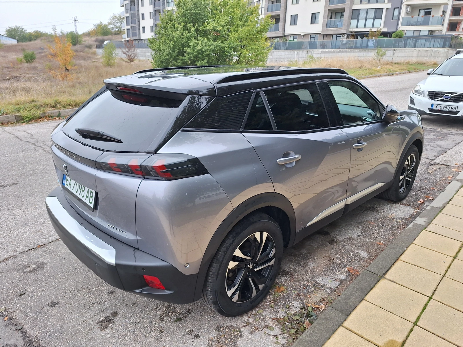 Peugeot 2008 GT-Line - изображение 4