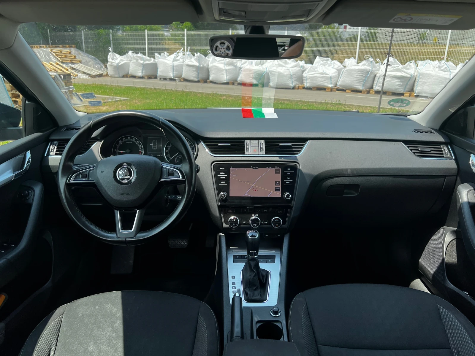 Skoda Octavia 1.6TDI* * * CarPlay* Face | Mobile.bg   7