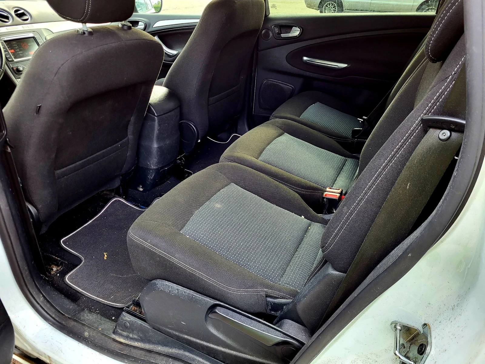 Ford S-Max 2.0 140 - изображение 8