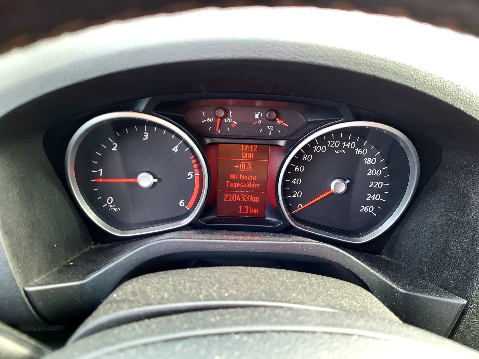 Ford S-Max 2.0 140 - изображение 10