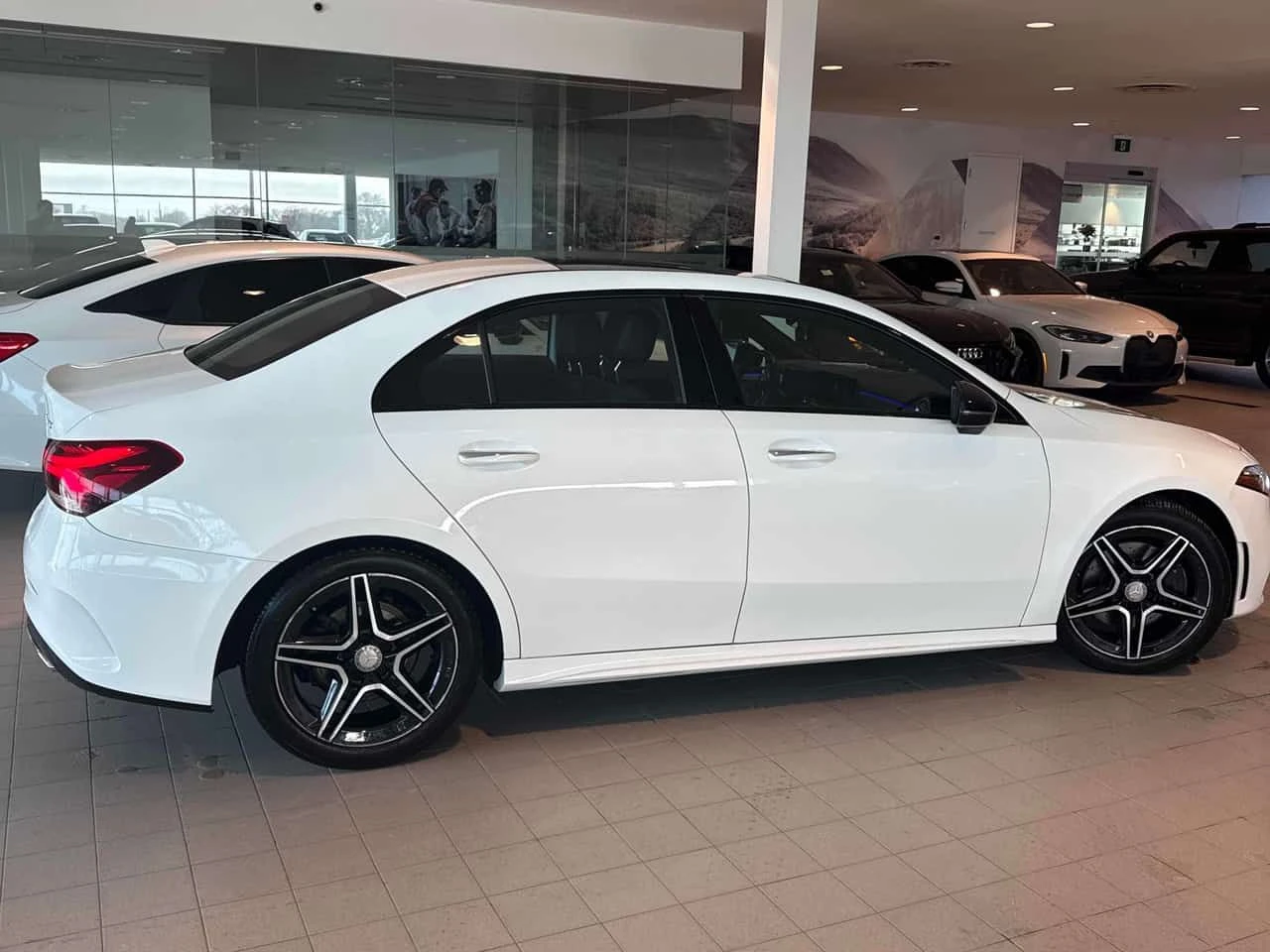 Mercedes-Benz A 220 * CARFAX * 2 �����* �������* KEYLES*  | Mobile.bg � ����������� 3