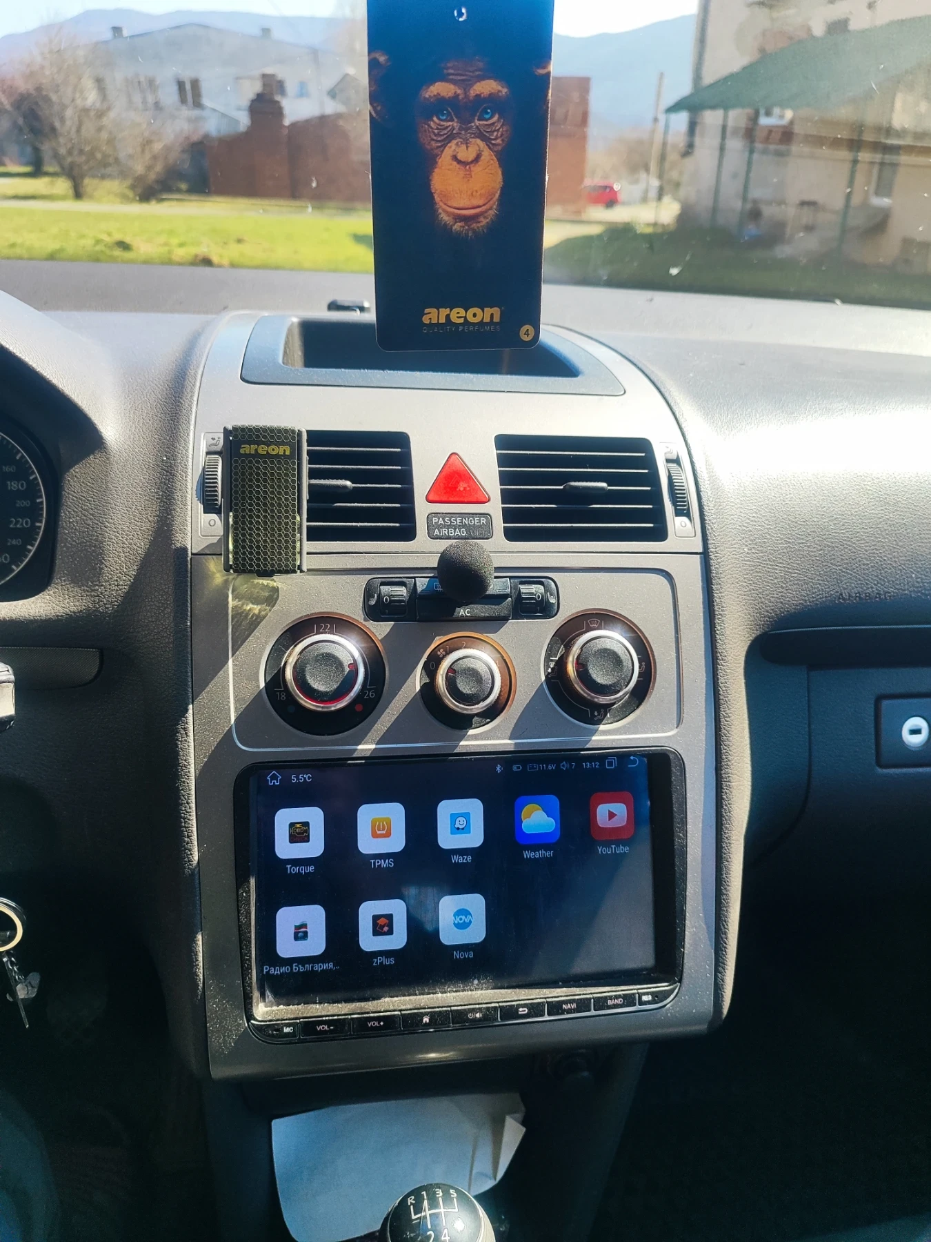 VW Touran 2.0 - изображение 10