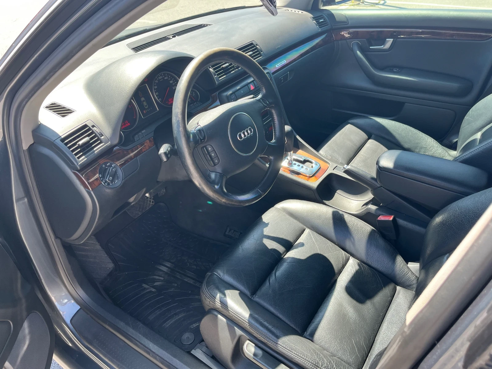 Audi A4 2.5tdi /180 к.с./ QUATTRO / AUTOMAT, снимка 7 - Автомобили и джипове - 54351008