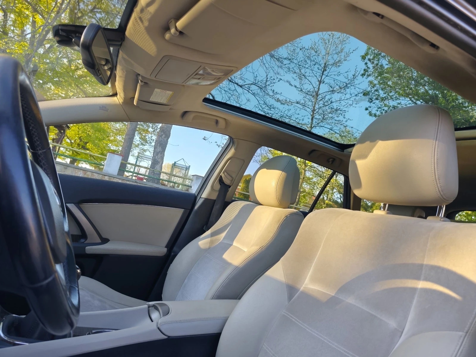 Toyota Avensis D4D 124k.c. Панорама, Навигация, Кожа, Евро5В, снимка 11 - Автомобили и джипове - 54321820