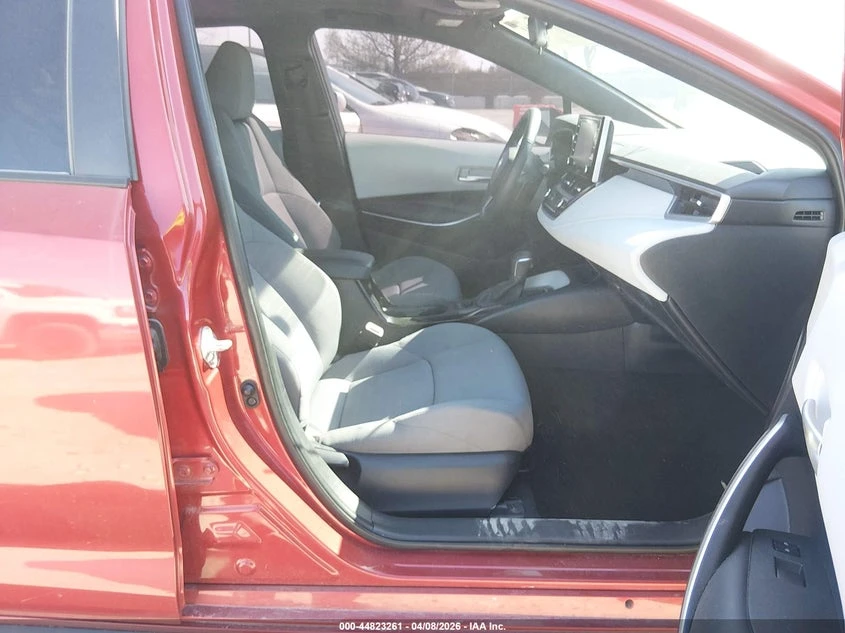 Toyota Corolla 2.0l Se, снимка 5 - Автомобили и джипове - 54465199